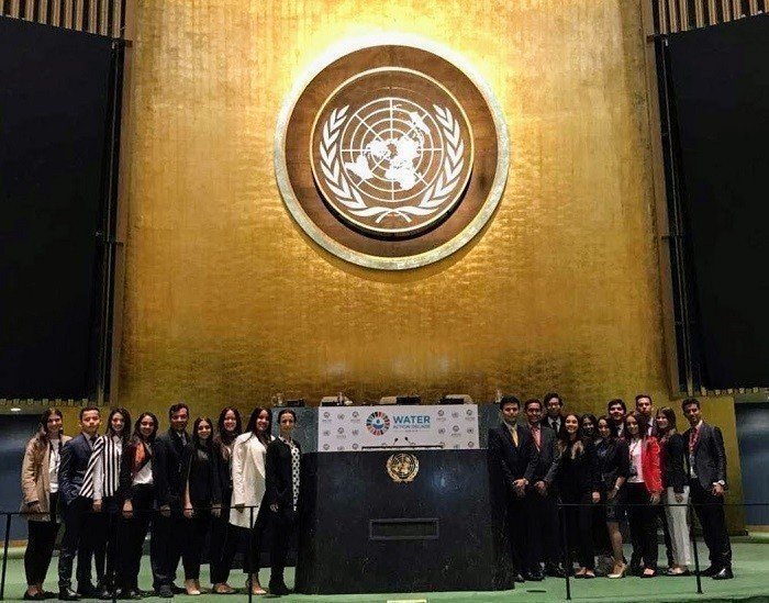 AnfitrionesONU_Interna1