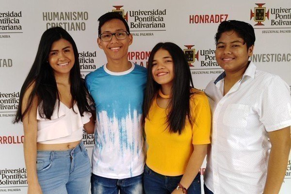 Becados UPB Palmira