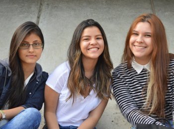 Estudiantes felices