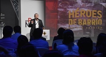 Héroes que transforman sociedad 