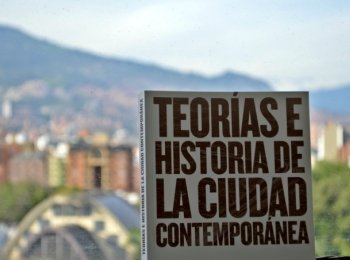 Libro Teorías e Historia de la Ciudad Contemporánea