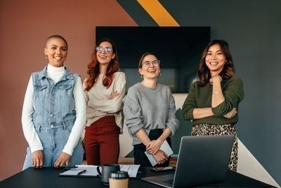 liderazco y emprendimiento femenino