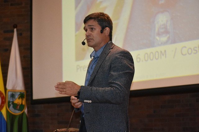 Semana de la Gerencia de Proyectos en UPB con Pablo Lledó