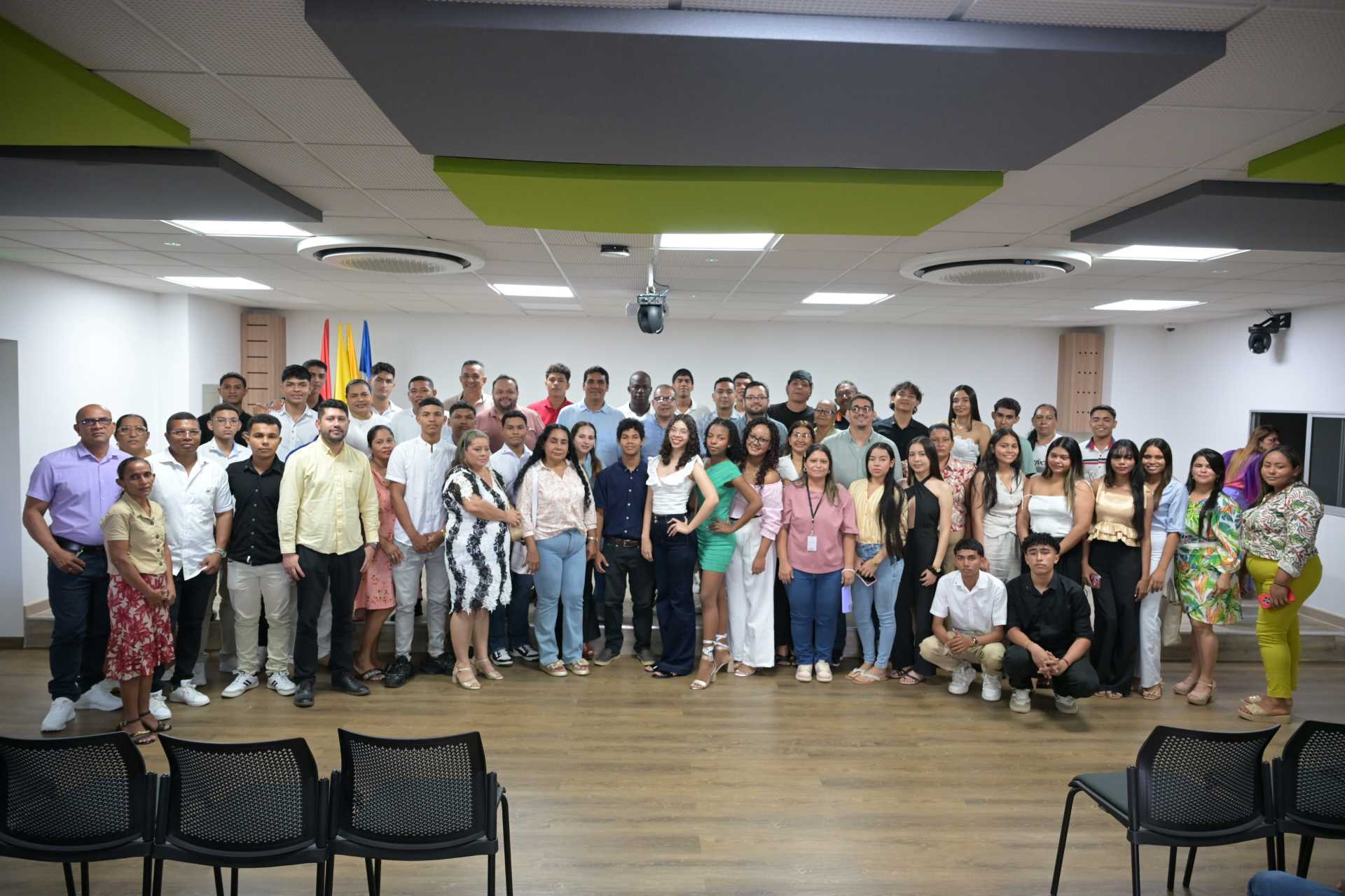 Estudiantes UPB que se certifican en tutorías