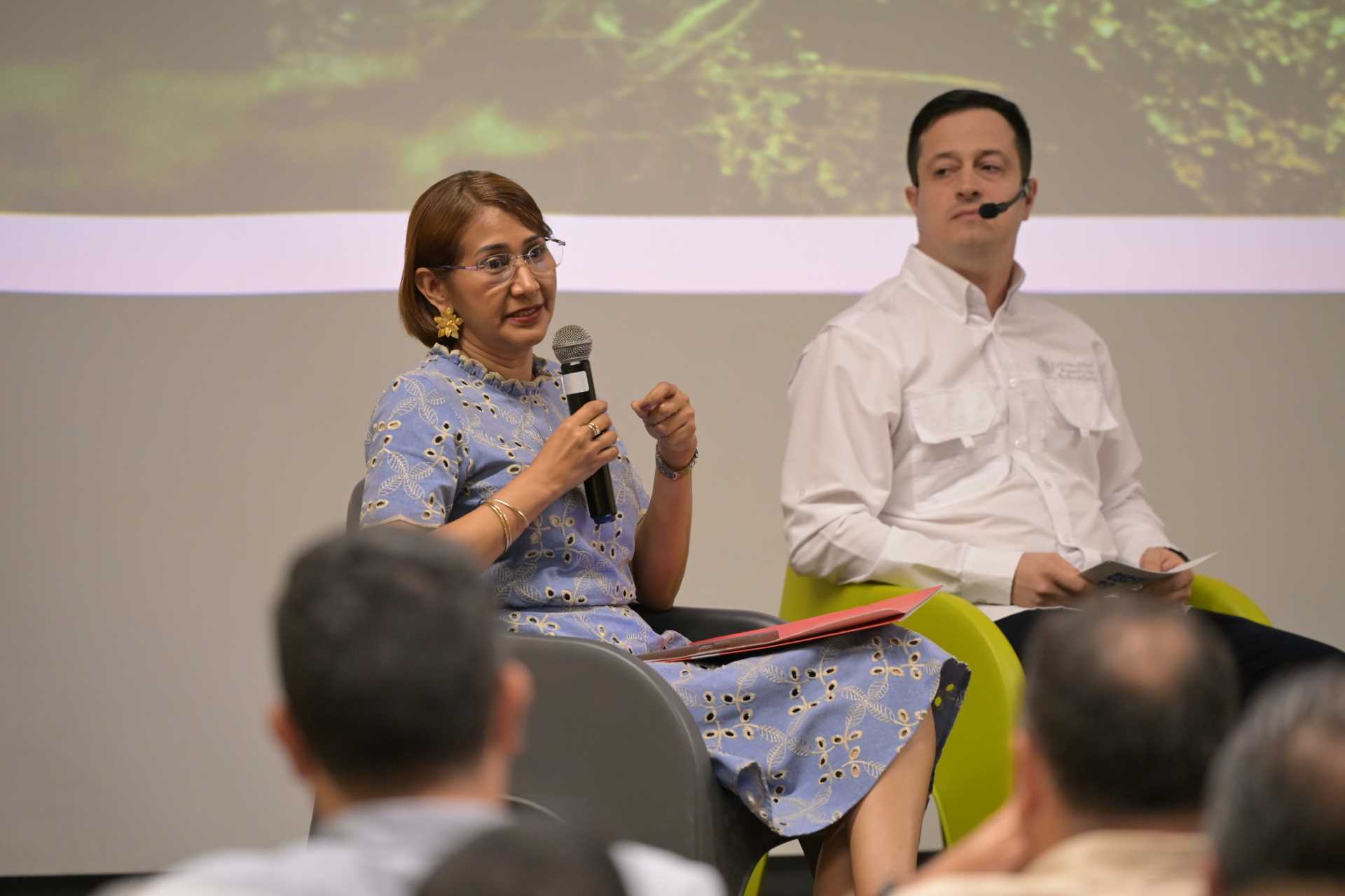 Tulia Inés Gómez Márquez, decana de la Escuela de Ingenierías y Arquitectura