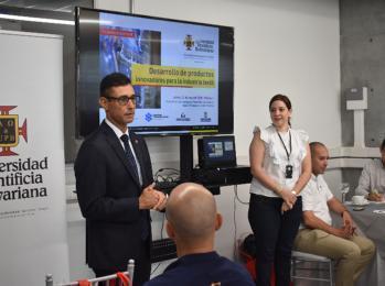 Reunión Cluster Textil de Medellín en UPB