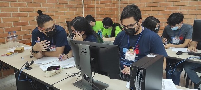 Foto Tipo interna6 Maraton de Sistemas