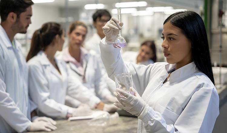 Trayectoria y experiencia en investigación ambiental